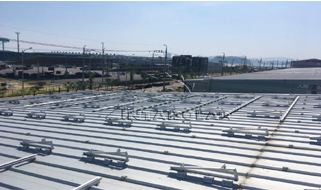  Antaisolar .Hệ thống gắn năng lượng mặt trời mái nhà được sử dụng cho dự án tại cảng Incheon, Hàn Quốc
